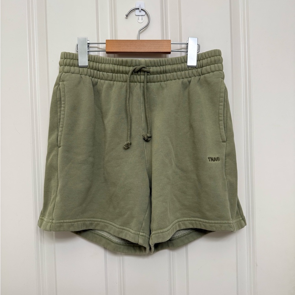 Aritzia • COZY FLEECE BOYFRIEND MID-THIGH
SHORT in GD sage frost